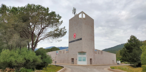 Visita guidata al 10lab classi prime-Scuola secondaria di I grado Maracalagonis